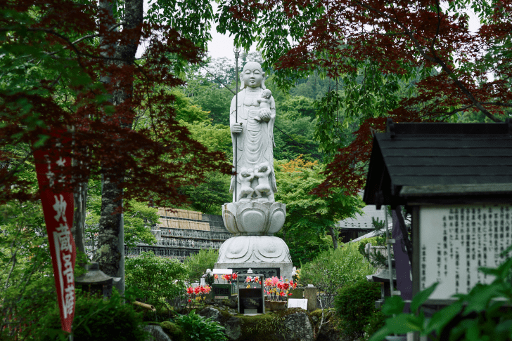 水子地蔵尊